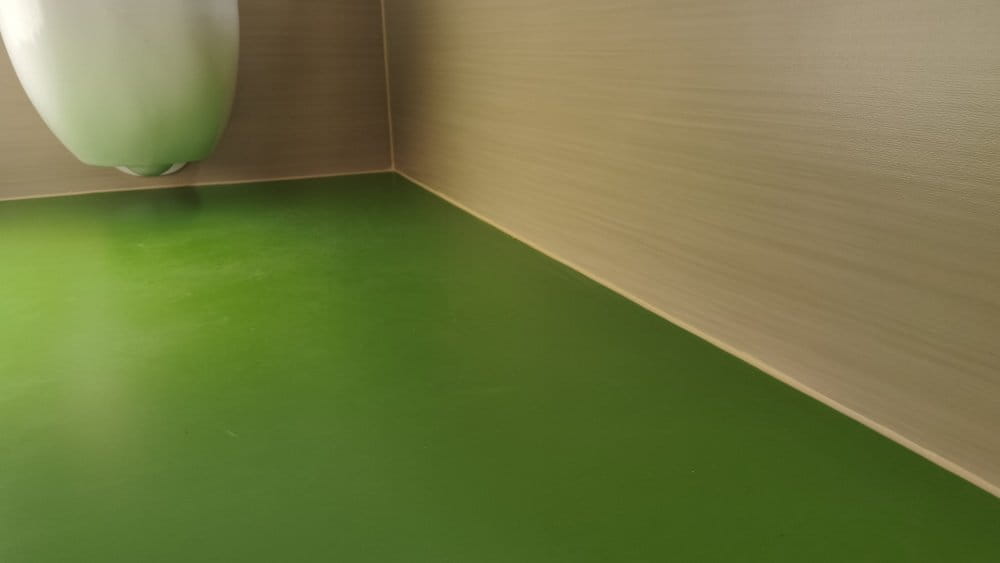 Linoleumbelag Fußboden und Wand