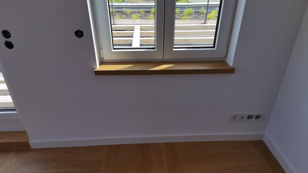 Fensterbank aus Parkett
