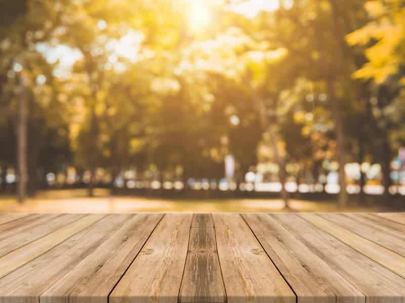 Terrassendielen aus Holz.