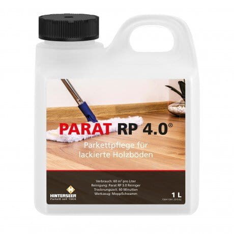 Ein 1-Liter-Behälter mit dem Bodenpflegemittel Parat RP 4.0 für lackierte Holzböden mit einem Etikett, das einen Wischmopp zeigt, der eine Holzoberfläche reinigt.