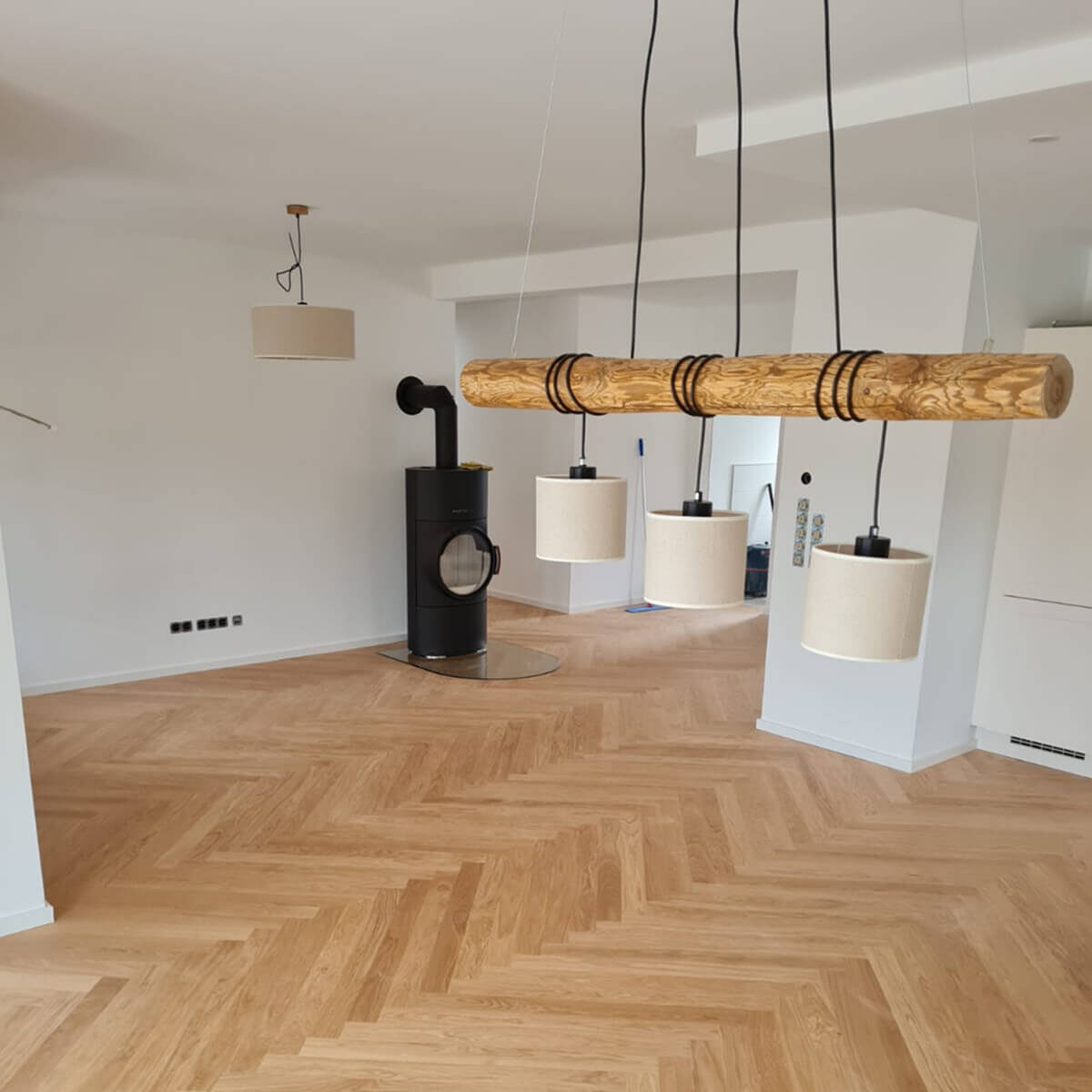 fischgraet parkett lampe kamin